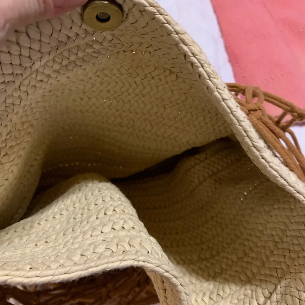 Elegant Tan and Cream Women's Hobo Bag